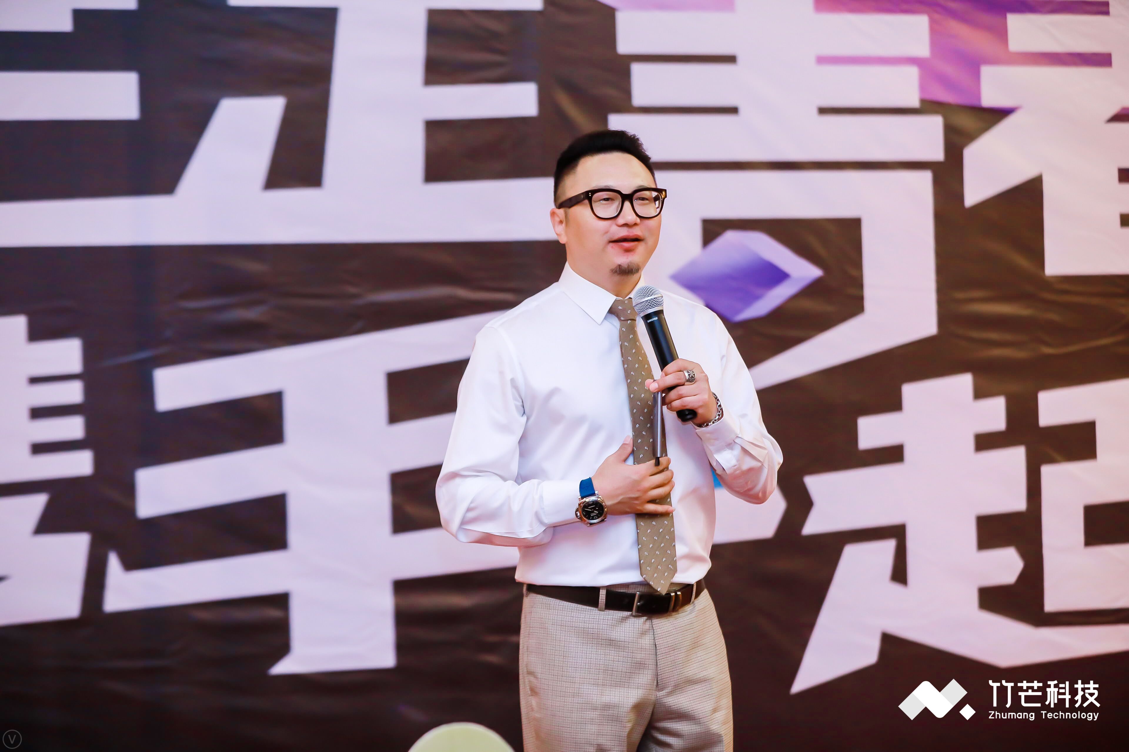 領(lǐng)導(dǎo)帶好團(tuán)隊的5個法則之三：進(jìn)行有效激勵的要求 